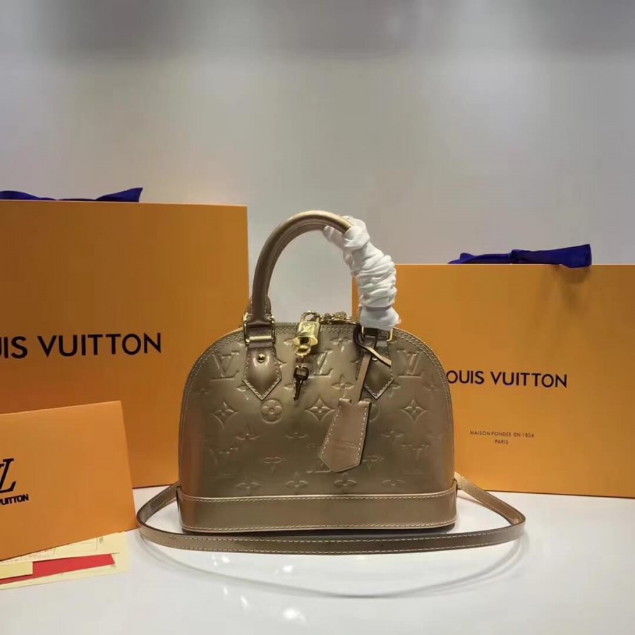 Louis Vuitton Monogram Vernis Alma BB M50415