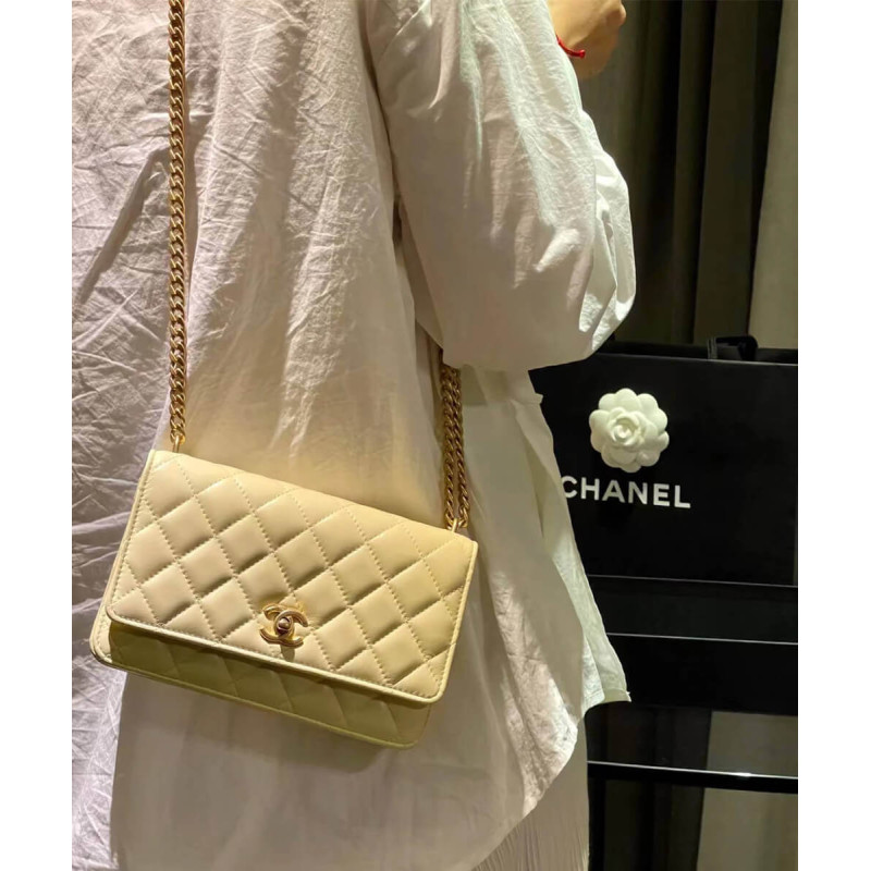 Chanel Camellia Crush Wallet On Chain Lambskin AP3297