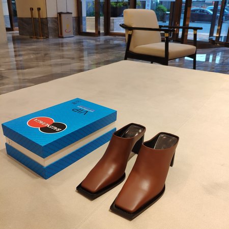 Balenciaga 8cm heel crocodile pattern leather women s shoes