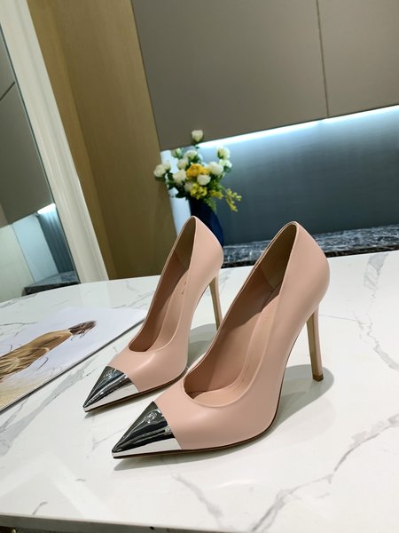 Louis Vuitton Urban Twist women s shoes