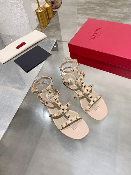 Valentino studded classic sandals