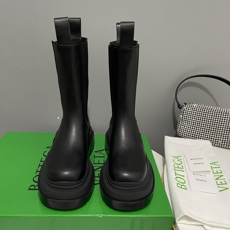 Bottega Boot cowhide lining cowhide TU outsole with Logo