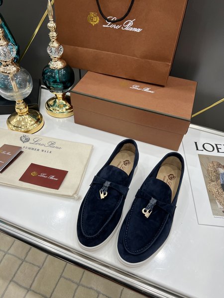 LP Handmade cashmere loafers