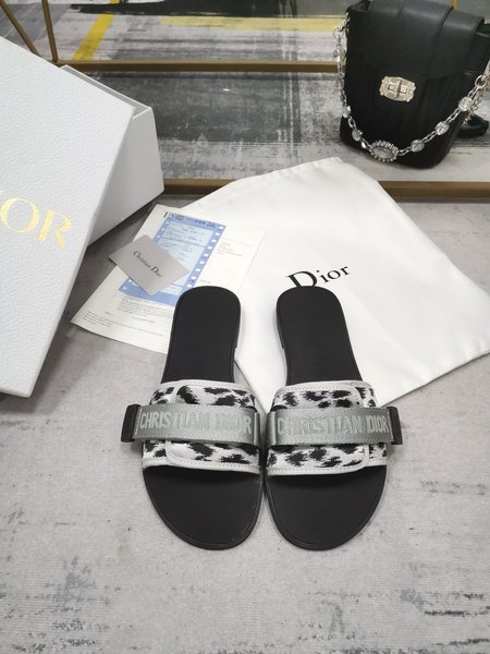 Dior new slippers