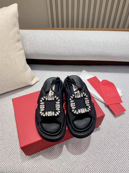 Roger Viver Romantic down sandals series