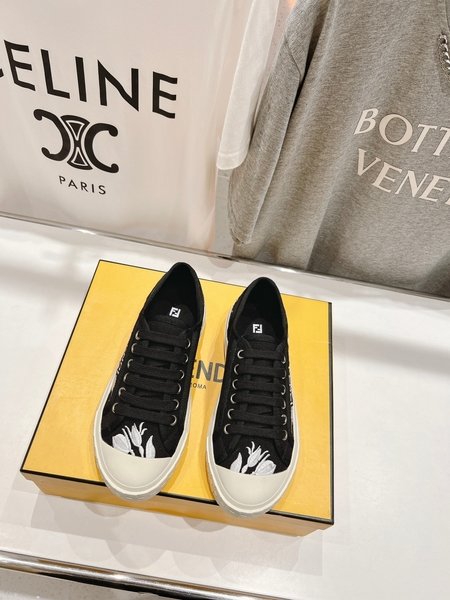 Fendi Domino embroidered canvas shoes