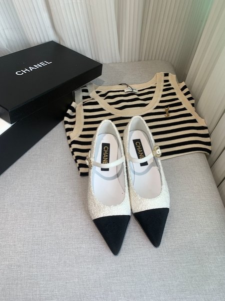 Chanel Genuine leather large sole pointed toe women s shoes