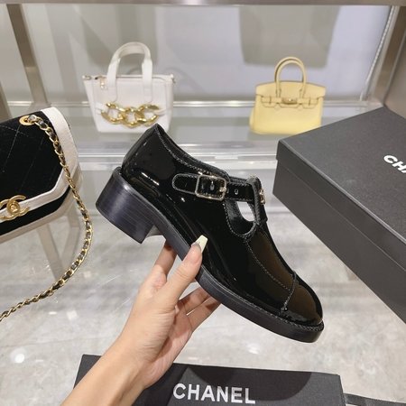 Chanel Patent leather big head Mary Jane
