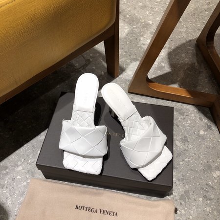 Bottega Veneta Woven slippers