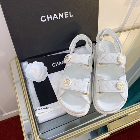 Chanel CC letter logo sheepskin rhombus