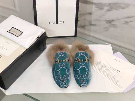 Gucci Classic wool slippers fabric with sheepskin inside