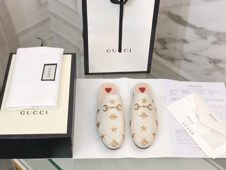 Gucci Embroidered bee slippers horsebit series cowhide inner sheepskin