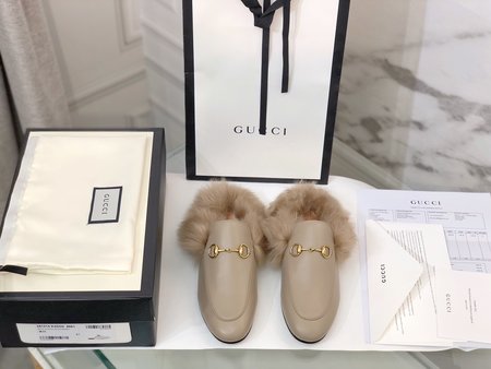 Gucci Classic wool slippers fabric with sheepskin inside
