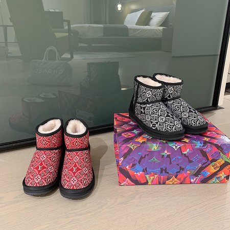 Louis Vuitton Embroidered snow boots embroidered jacquard