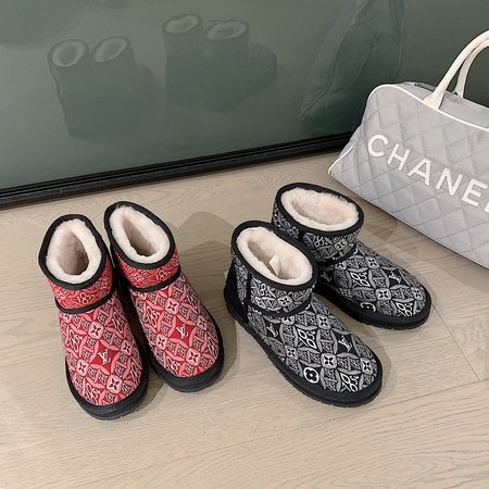 Louis Vuitton Embroidered snow boots embroidered jacquard