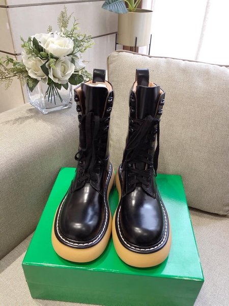 Bottega Thick-soled lace-up round-toe leather shoes/short boots Sole height: about 5.5cm