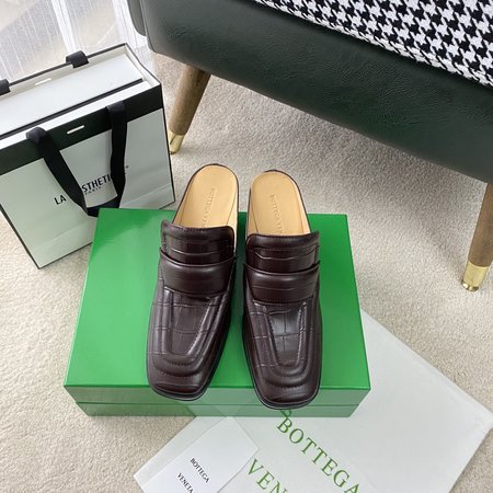 Bottega Veneta Square Toe Half Slippers
