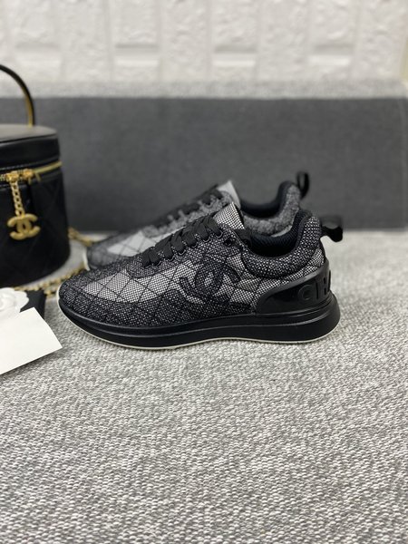 Chanel Classic design retro style sports and leisure models