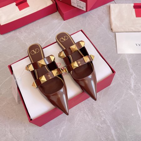 Valentino Rivet slippers