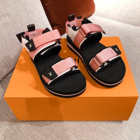 Louis Vuitton Velcro design
