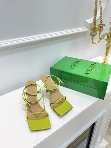 Bottega Veneta BV Chain Sandals Green