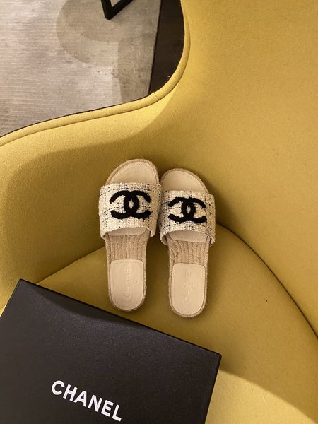 Chanel Drill nail slippers Espardrilles