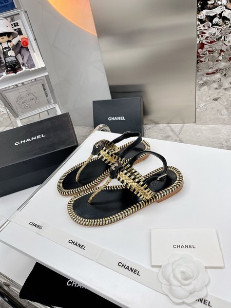 Chanel Flip flops with full hand-woven upper
