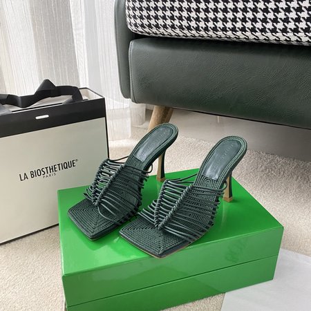 Bottega Veneta Square Toe Hollow Muller Sandals Slippers