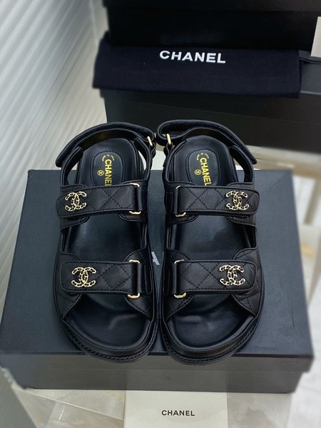 Chanel Cowhide sandals