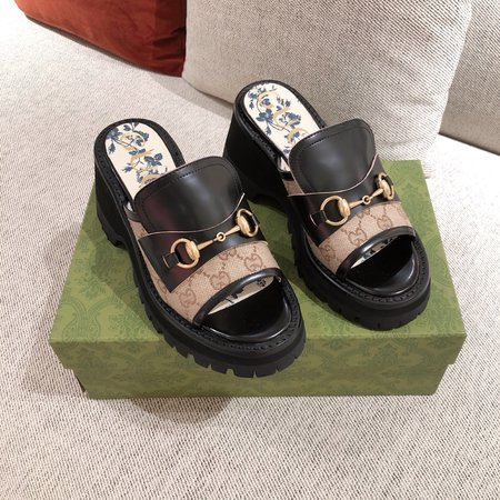 Gucci GG horsebit sandals/slippers