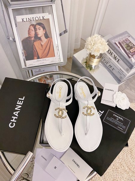 Chanel Lambskin Bow CC Logo