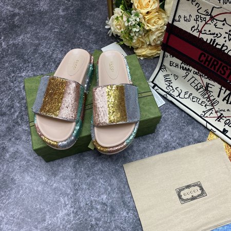 Gucci Embroidered printed platform slippers