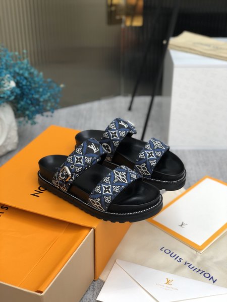 Louis Vuitton Sandals sheepskin edging cowhide embossed Monogram