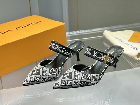 Louis Vuitton 1854 series canvas slippers