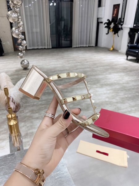 Valentino Hollow design with classic rivet block heel sandals