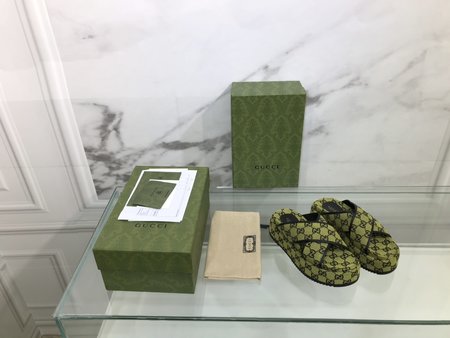 Gucci Slippers color GG cloth + inner cowhide