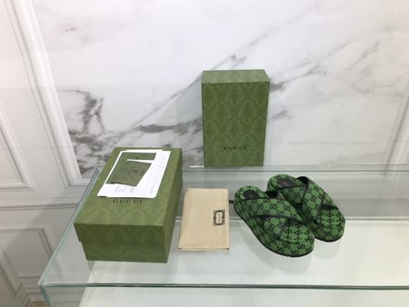 Gucci Slippers color GG cloth + inner cowhide