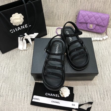Chanel Chain sandals with embroidered letters and sheepskin feet