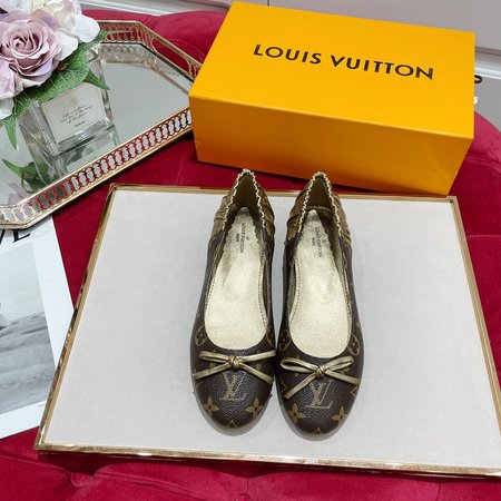 Louis Vuitton Monogram loafers