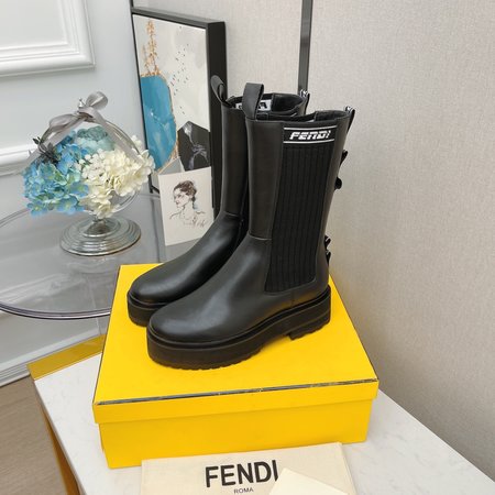 Fendi Stretch socks on both sides, short boots, lambskin, inner lambskin