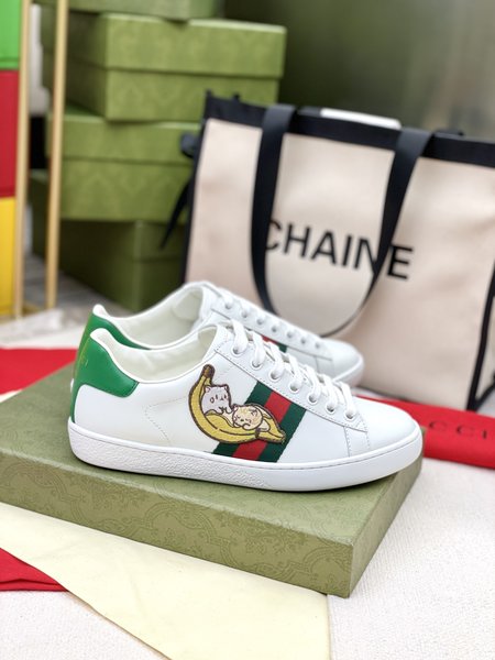 Gucci Classic bee sneakers
