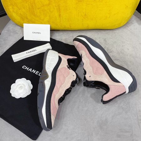 Chanel Sneakers classic design retro style