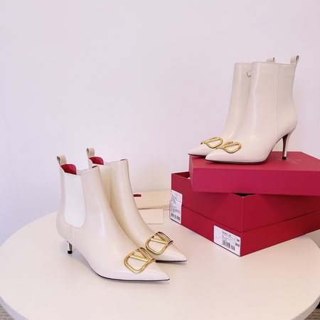 Valentino VLogo Signature series ankle boots