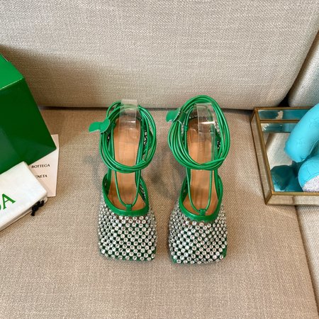 Bottega Veneta diamond sandals