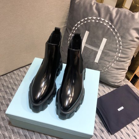Prada Knight s Women s Boots Platform Round Toe Chelsea Short Boots Calfskin