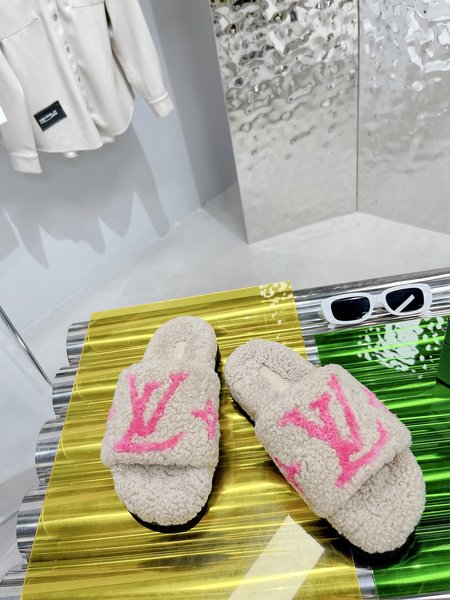Louis Vuitton LV Wool Slippers
