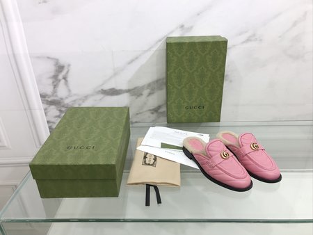 Gucci Fur slippers