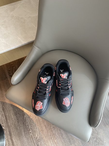 Louis Vuitton LV Trainer sneakers