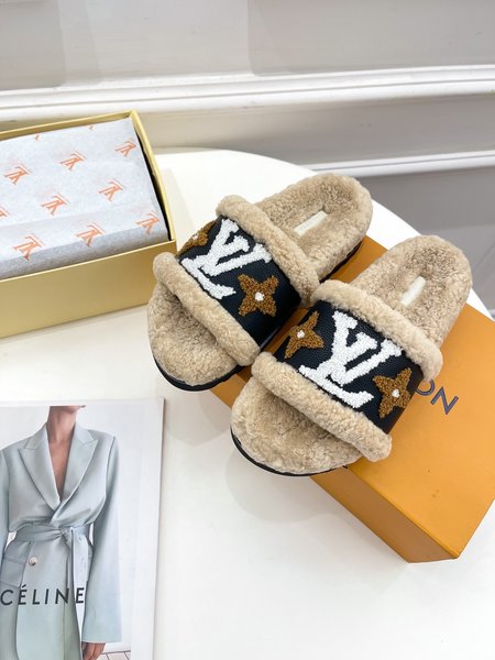 Louis Vuitton LV lambswool slippers