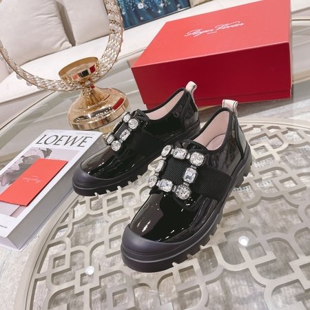 Roger Viver Cloud Diamond Buckle Casual Sneakers